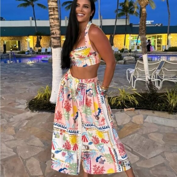 Zara 2-piece PATCHWORK PRINT TOP and PATCHWORK PRINTED CAPE SKIRT - Picture 2 of 11